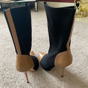 ZARA Basic Collection Beige/ Black Cap Toe Boot